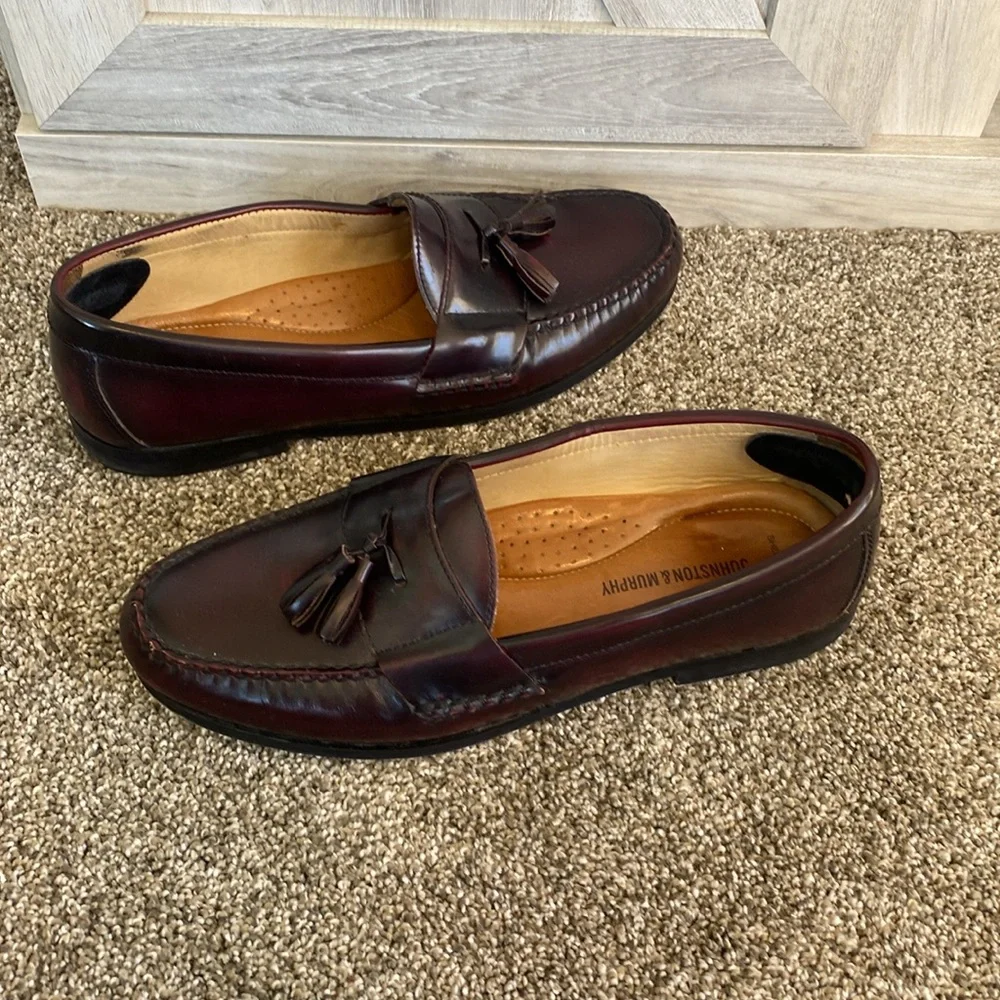 Johnston & Murphy Hayes Tassel Loafer 10.5